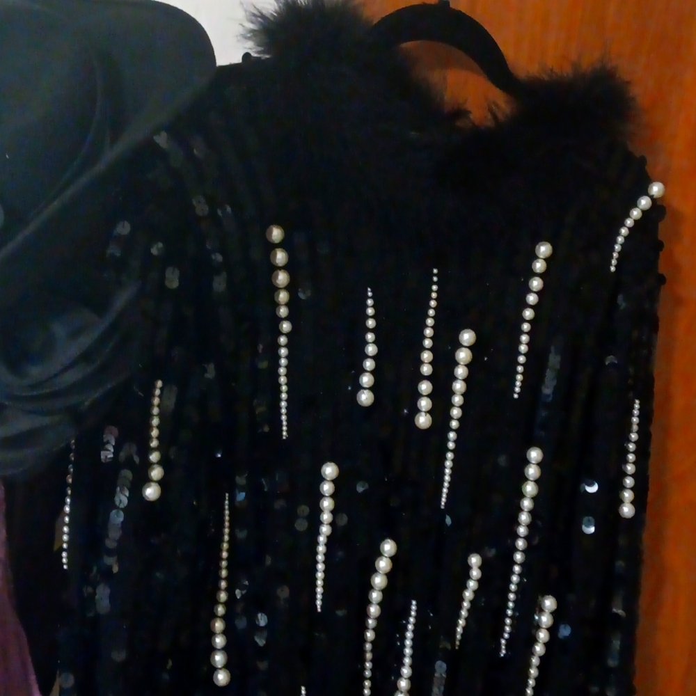 Kabri fancy sequined sweater with pearls